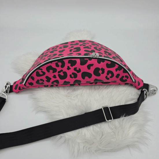 Preview: Gürteltasche / Crossbody Bag Junis - pinker Leo